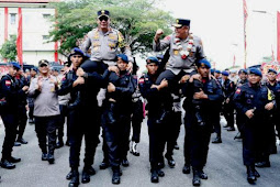 Polda Kepri Gelar Upacara Farewell and Welcome Parade, Berikut Amanat Pimpinan