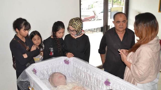 Keluarga Yana Zein Minta Bantuan Masyarakat Untuk Biaya Pemakaman Anaknya