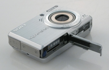 Sony Cyber-shot DSC-S780