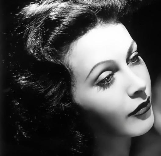 Hedy Lamarr, the dishonored lady behind our WiFi