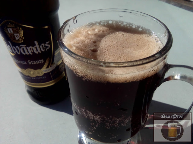 Пиво Лиелвардес черносмородиневый стаут