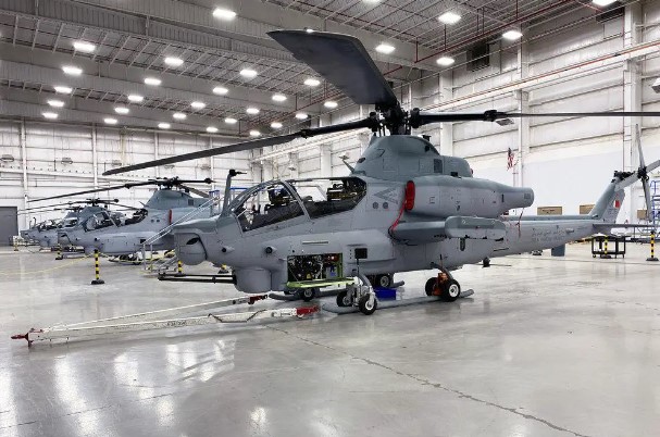 Bahrain Purchases 24 US Marine Corps AH-1W SuperCobra Helicopters For Refurbishment