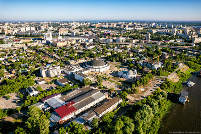 Малоэтажная часть города - вид сверху