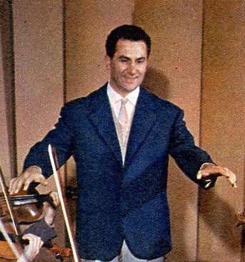  Carlo SAVINA Carlo_Savina_e_orchestra_1956%20(2)