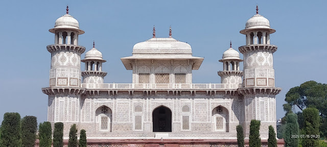 itmad ud daulah tomb, Agra