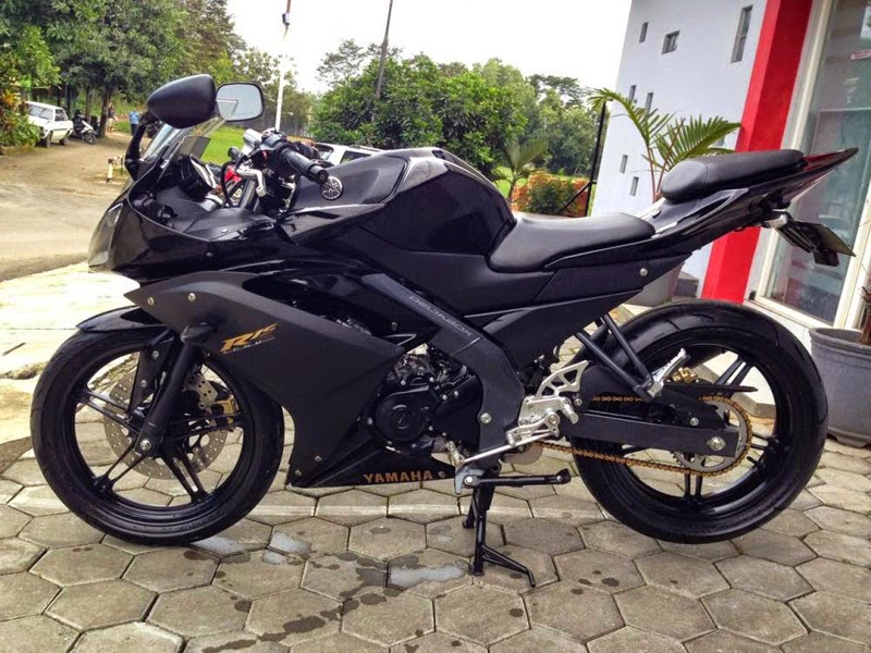 Modifikasi Motor  Sport Yamaha  R15  150cc Keren Terbaru 