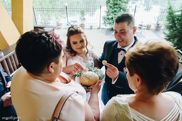 fotografia ślubna Bukowno, fotograf ślubny małopolska, fotograf ślubny śląsk, fotografia ślubna Dąbrowa Górnicza, sala weselna, sala na ślub, am films, fotograf na ślub, szukam fotografa na ślub Bukowno; szukam fotografa na ślub Olkusz; szukam fotografa na ślub Jaworzno; szukam fotografa na ślub Dąbrowa Górnicza; szukam fotografa na ślub Sosnowiec; szukam fotografa na ślub 2018; szukam fotografa na ślub 2019, szukam fotografa na ślub 2020, tani fotograf na ślub Bukowno; szukam fotografa na ślub Bukowno; tani fotograf na ślub Bukowno; tani fotograf na ślub Jaworzno; tani fotograf na ślub Dąbrowa Górnicza;plener ślubny, plenerowe sesje zdjęciowe, zdjęcia w kościele, fotograf na wesele, fotografia ślubna 2018, fotografia ślubna 2019, fotografia ślubna 2020, przygotowania panny młodej, ślub kościelny, biorę ślub, ślub 2018, ślub 2017 śląsk, fotograf na śluby 2018, fotografia okolicznosciowa; fotograf na ślub; fotografia ślubna; fotograf dziecięcy; fotografia noworodkowa; fotografia rodzinna; zdjęcia rodzinne; fotograf Olkusz; fotograf Bukowno; fotografia dziecięca Bukowno; fotografia dziecięca Olkusz; fotografia dziecięca Dąbrowa Górnicza