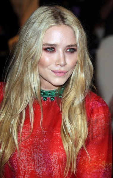 How to Get Mary Kate Olsen 2011 Met Gala Makeup Look