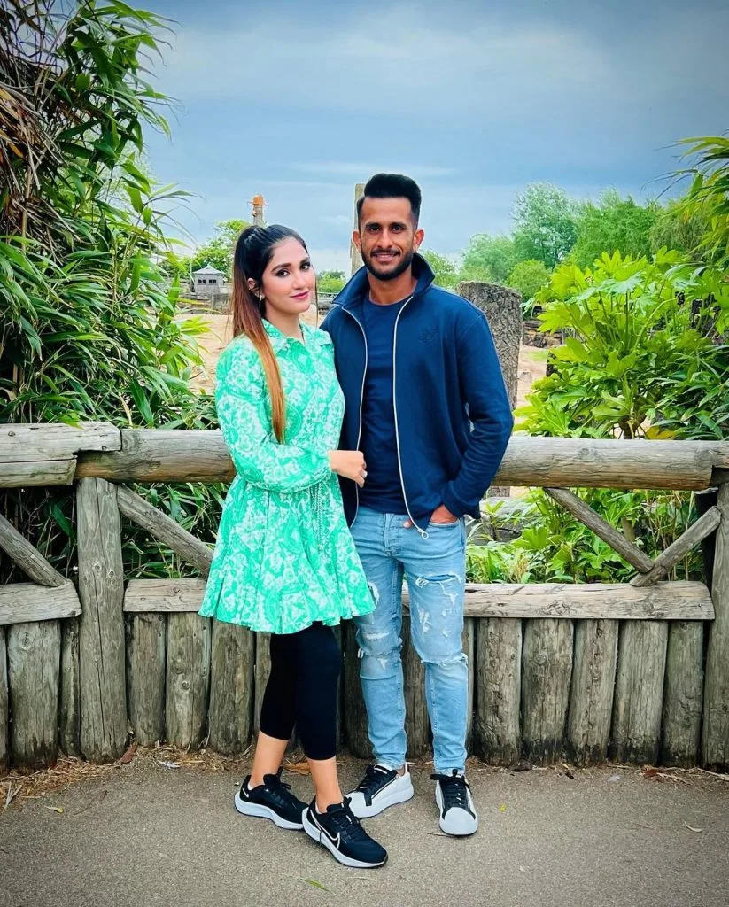 Hassan Ali and Samiya Happy Time Pictures from UK