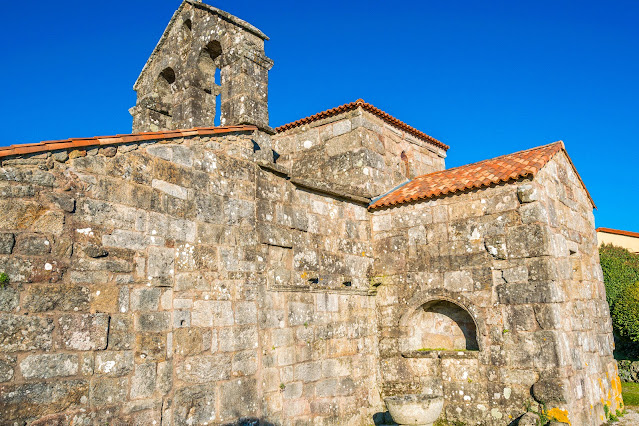 Imagen de la Iglesia Visigótica de Santa Comba de Bande