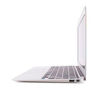 Apple MacBook Air 11-inch (Thunderbolt)