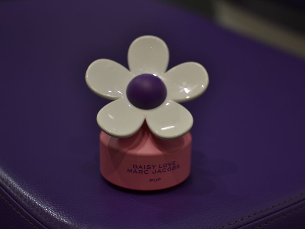 Kolorowy świat czyli Marc Jacobs Daisy POP