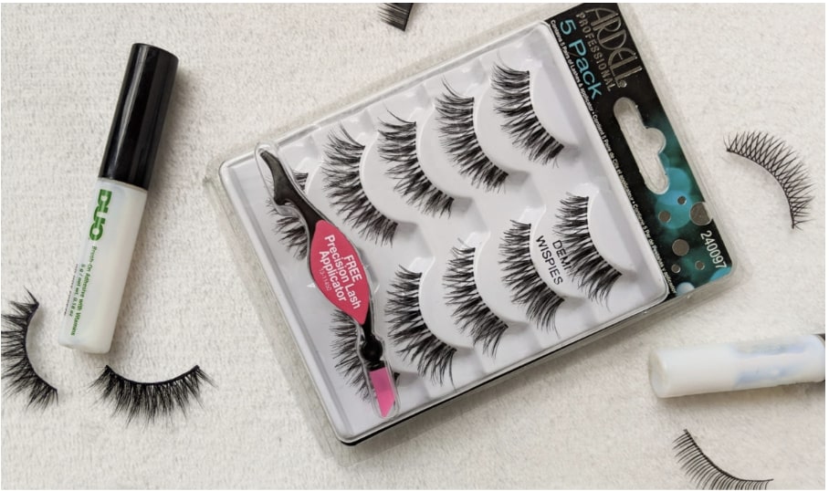 Your-ultimate-starter-guide-to-fake-eyelashes-for-beginners-1