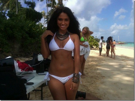 Jessica-Burciaga-Twitter-twitpic-25