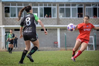 Golearon Las Rojas de Camba