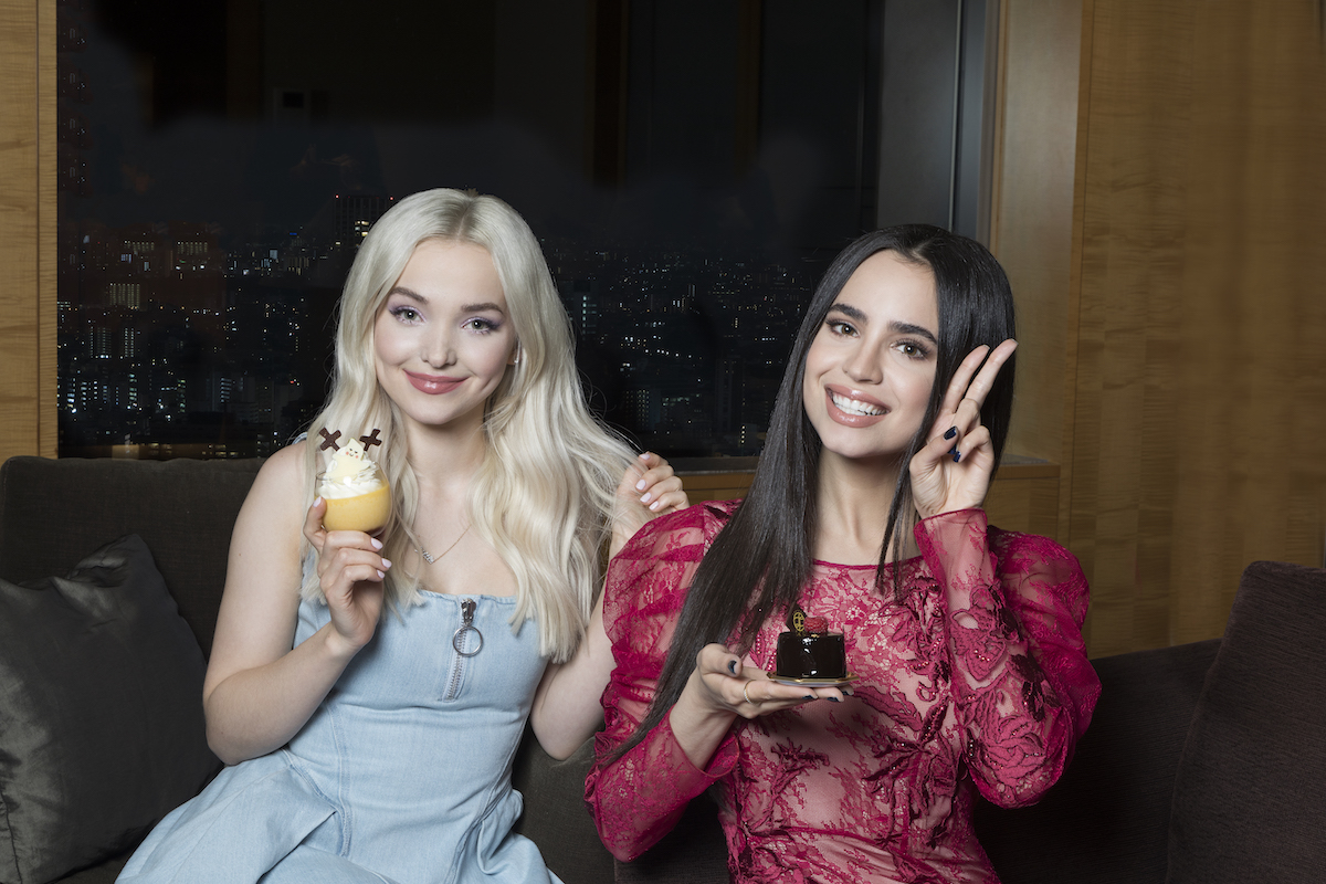 Dove Cameron Polska: Dove Cameron i Sofia Carson w Japonii