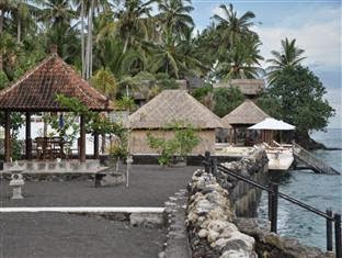 Crystal Beach Bali Hotel