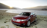 Lincoln MKS Photo