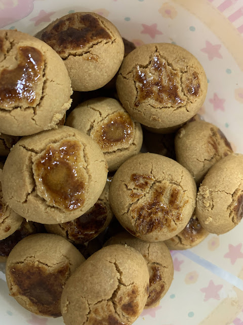 biskut mazola peanut butter