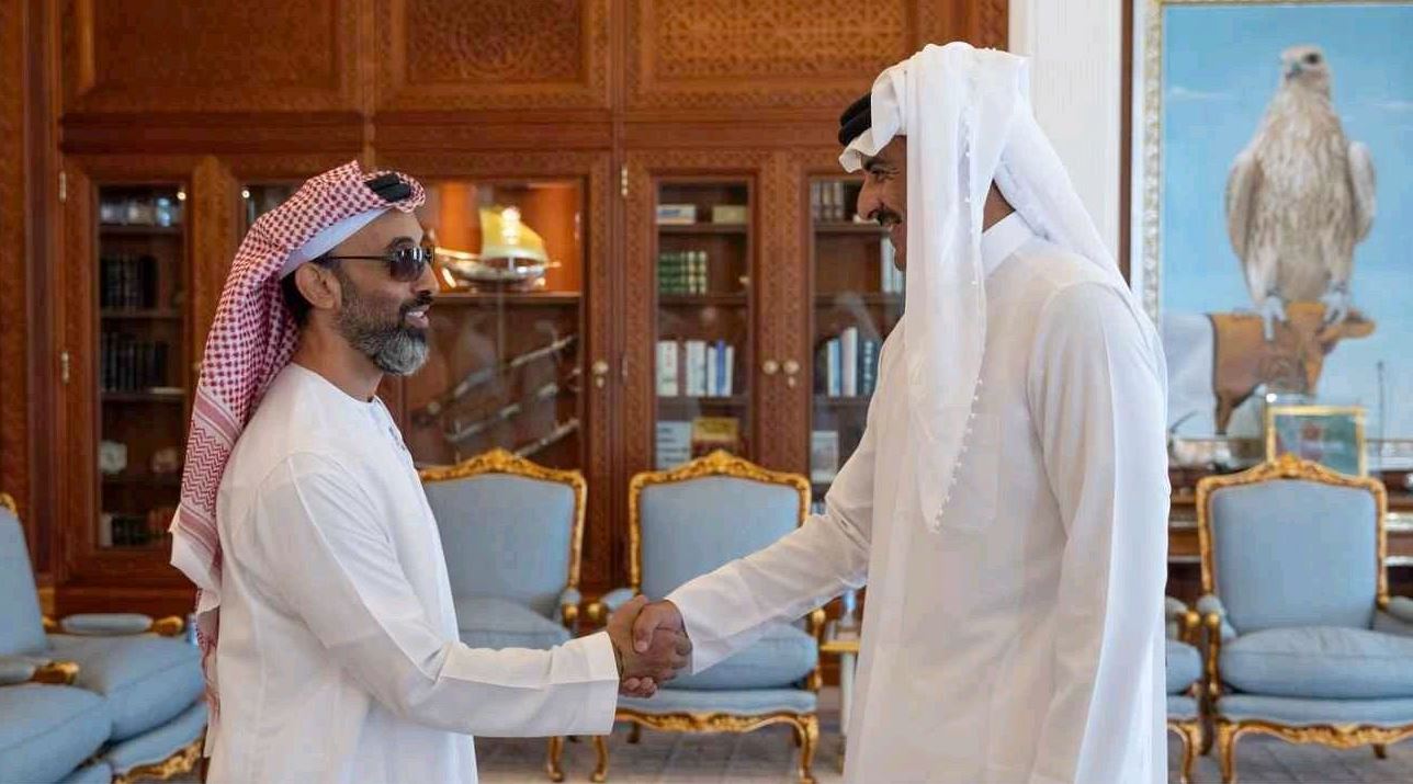 الامارات وقطر