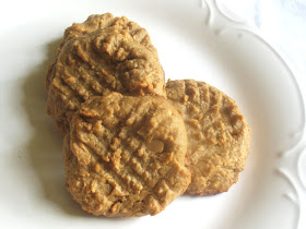 flourless almost raw peanut butter cookies
