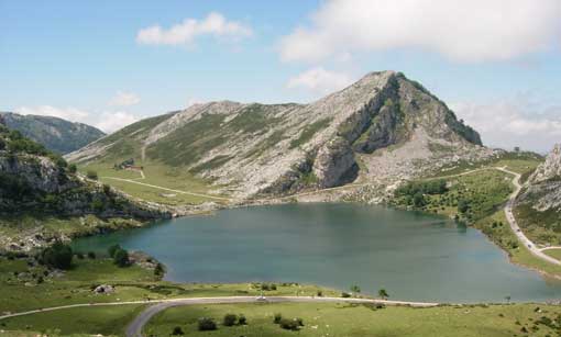 Lagos de Covadonga,hoteles,visitas,fotos