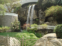 waterfall in Hong Kong Park