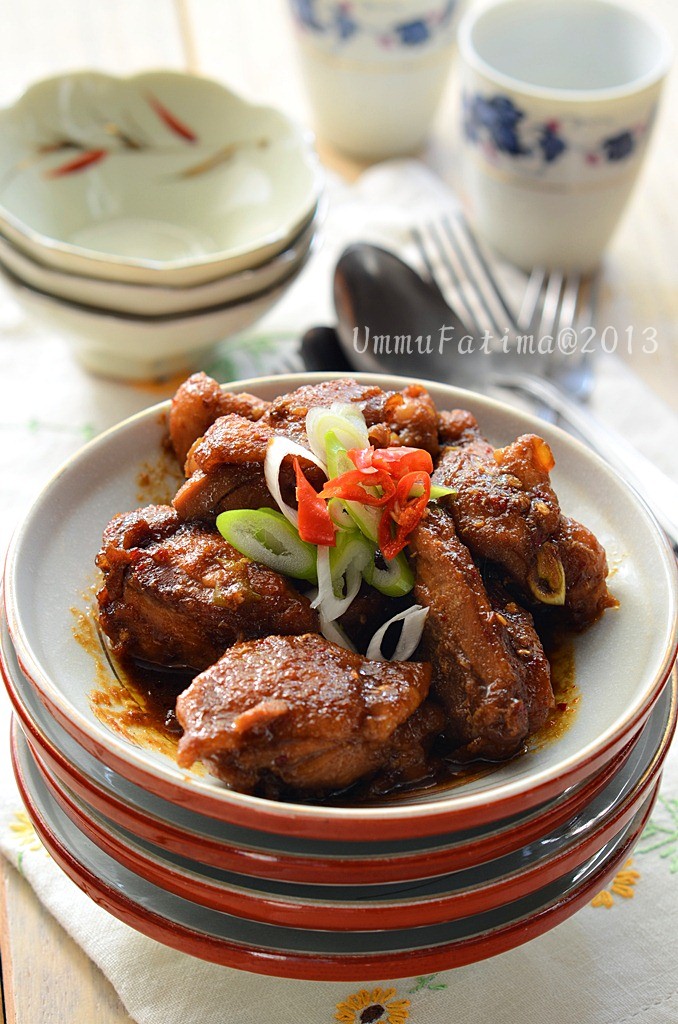 Simply Cooking and Baking...: Ayam Kecap Bumbu Pedas
