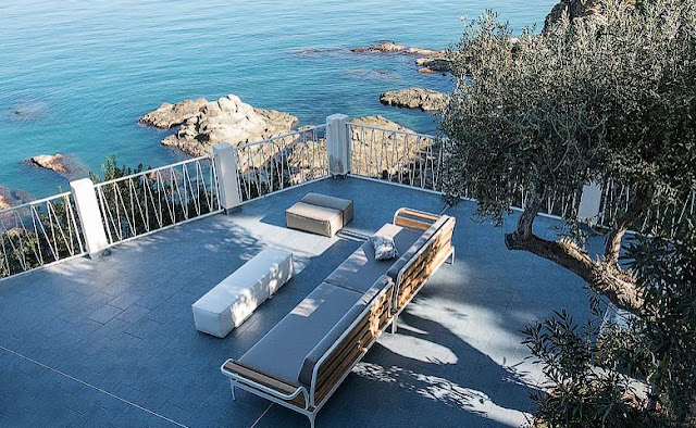 terraza con vistas al mar del Tirreno