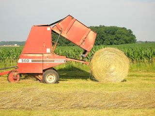 round bale of hay 5