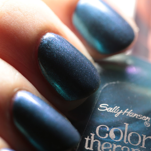 Sally Hansen Color Therapy 450 Reflection Pool