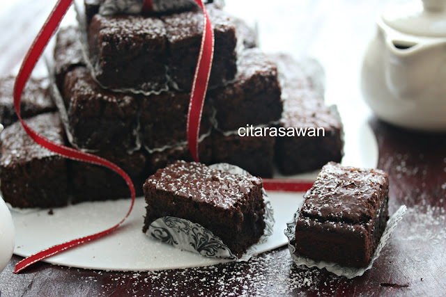 Chewy Fudgy Brownies ~ Resepi Terbaik