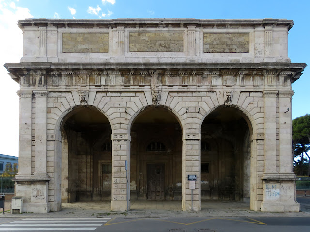 Barriera Margherita (Margherita Gate), Viale Italia, Livorno