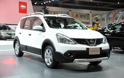 Nissan Grand Livina X-Gear terbaru 