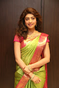 pranitha glam pics in saree-thumbnail-10