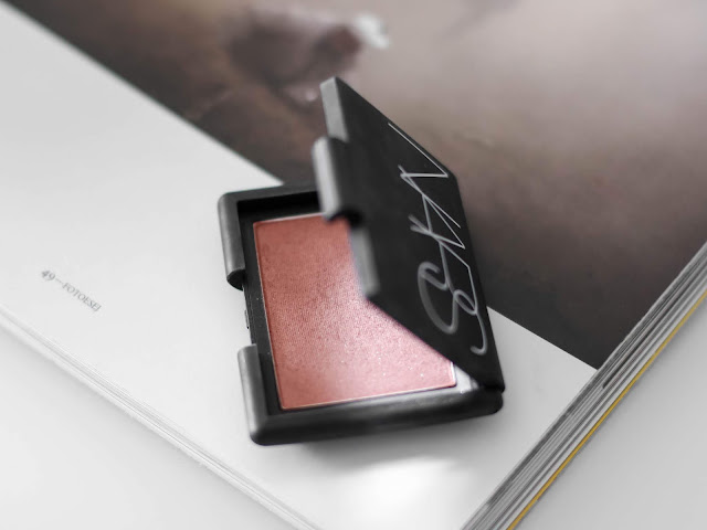 nars tvářenka outlaw recenze