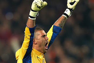 5 Reasons Why Barcelona Should Be Happy About Keeping Victor Valdes