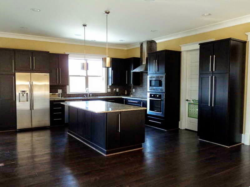 Black Kitchen Cabinets Design