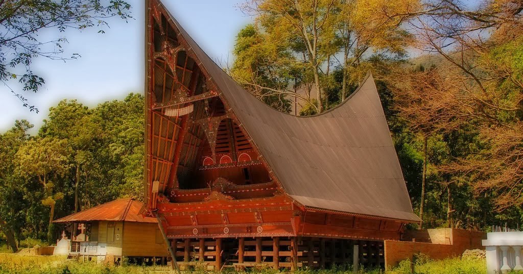 Gambar Desain Rumah Kayu Minahasa Hontoh Panggung Woloan 