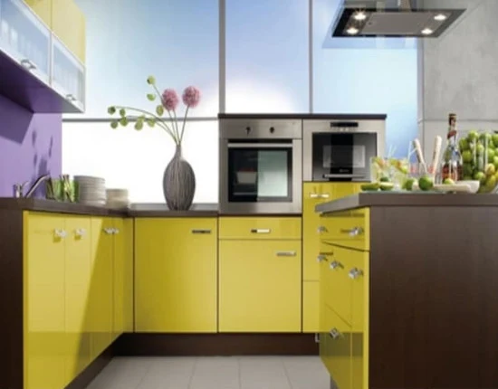 dapur bertema kuning