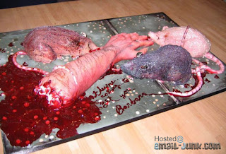 Birthday Cake Picture on This Pictures Present Birthday Cakes For People Who Loves Blood And