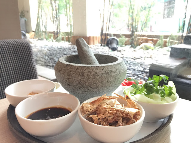 ParkRoyal Crab Buffet - Baby Crab Salad with Green Mango