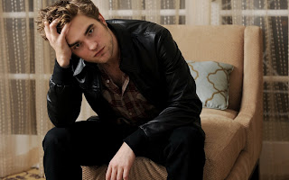 Robert Pattinson wallpaper