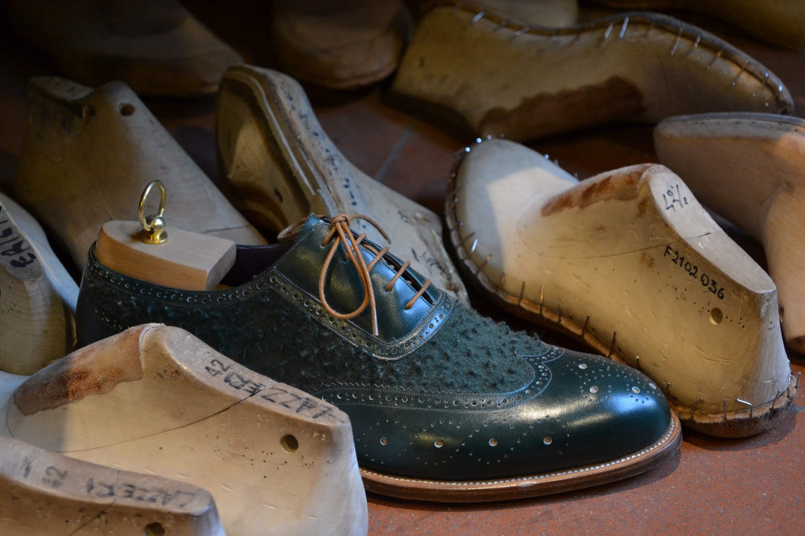 CIAO BELLA: The Shoe Maker
