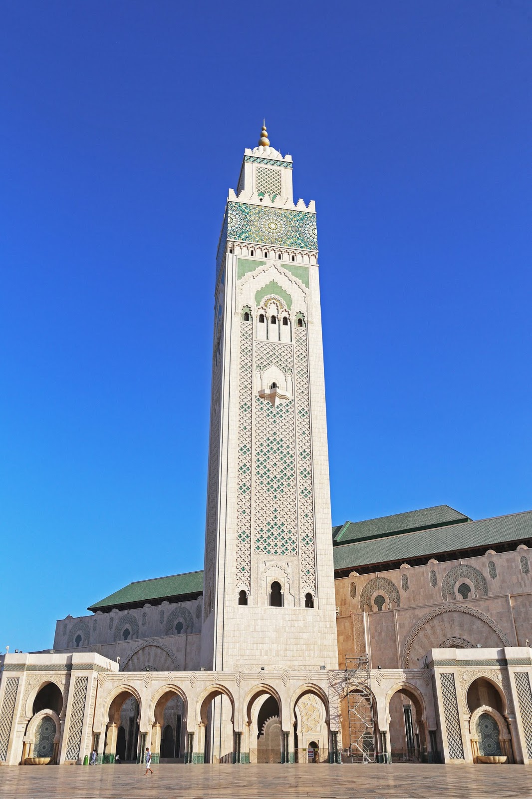 The Morocco Diaries, Part 1 of 10: Casablanca by Posh, Broke, & Bored