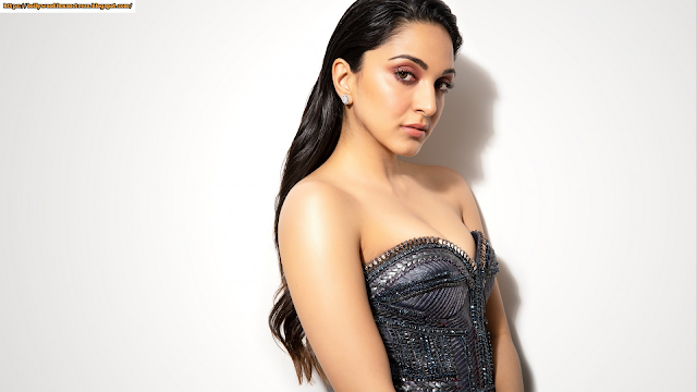 Bollywood Actress Kaira Advani