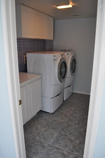 laundry room, laundry, doing clothes