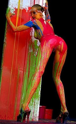 Spray Paint To Become Art Body Painting Body