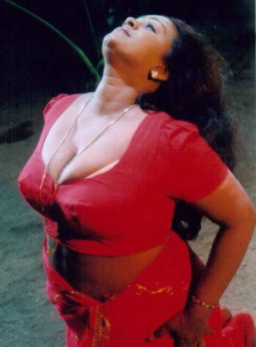 shakeela in red blouse with out saree