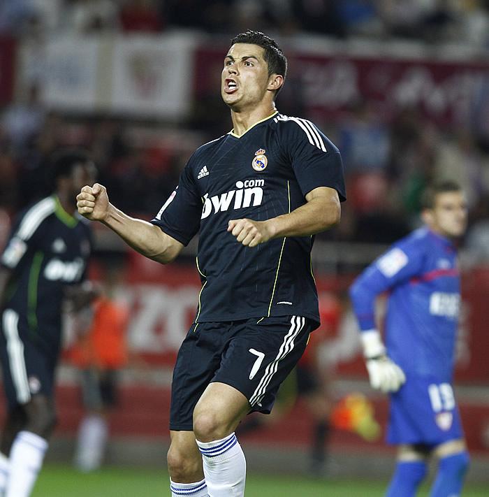 cristiano ronaldo 2011 boots. Cristiano Ronaldo 2011